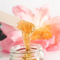 اپیلاسیون تخصصی و وکس پک یکبار مصرف مژه کوتاهی