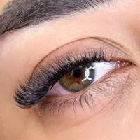 کاشت و اکستنشن مژه ،لیفت و لمینیت مژه و ابرو