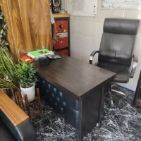 میز و صندلی و مبل ادری