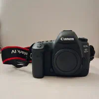 Canon EOS 5D Mark IV