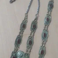 گردنبند و دستبند و کیف دستبافت سنتی