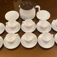 چایخوری ارکوپال شامل قوری و ۱۲ نعلبکی و ۱۰ فنجان