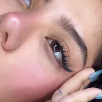 کاشت مژه ۱۰۰ لیفت ابرو۳۵۰