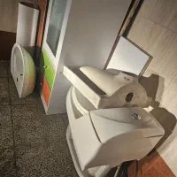توالت فرنگی درحدنوخیلی کم کارکرده بسیارتمیز