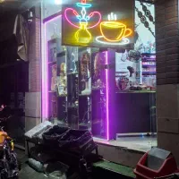 فروشنده دخانیات