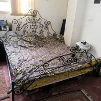 تخت بدون کفی سالم