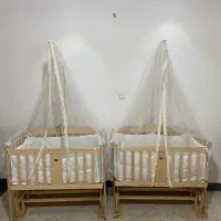 دوعدد تخت کنار مادرنوزاد دوعدد صندلی غذا