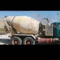 کامیون خریدارتراک میکسر بنز