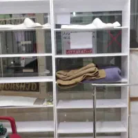 قفسه ودکور مغازه