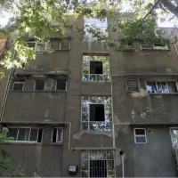 85 متر بالکن دار طبقه ا