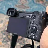 سونی a6400 kit 15.50 مشابه اکبند