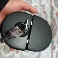 قفل کمری‌سکوریت شیشه مشکی سالم و نو نو