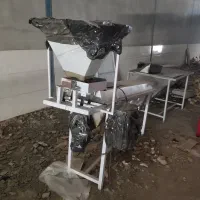 نصف قیمت میدم به دلیل بدهی