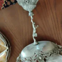 شیرینی خوری
