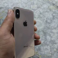 ایفون xs 64G