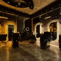 استخدام قیچی زن آقا