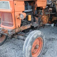 تراکتور رومانی مدل ۶۱