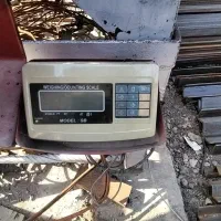 ترازوی ۵ تنی