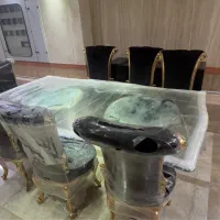 میز غذاخوری ۷نفره در حد نو فقط یکسال استفاده شده