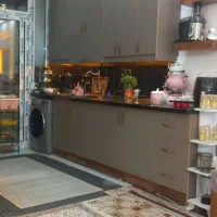 ۱۰۰ متر طبقه اول با پارکینگ و آسانسور نوساز