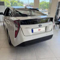تویوتا پریوس۲۰۱۷