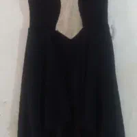لباس مجلسی و لوازم آرایشی