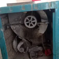 کولر آبی بالا زن  سالم سالم فقط دینام سیم پیچ بشه