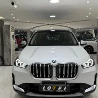 بی ام و X1 بنزین