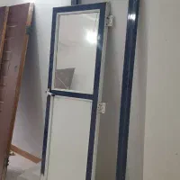 درب سرویس بهداشتی