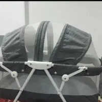 پایه ای گهوار ه ی بچه