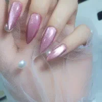تخفیف ویژه خدمات ناخن،کف سابی،پارافین تراپی
