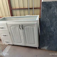 کابینت با سنگ