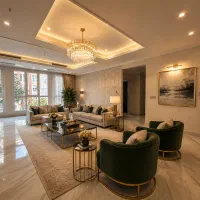 ۲۵۰ متر  ۳ خواب  زعفرانیه برج برند و سازنده بنام