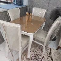 میز ناهارخوری ۴ نفره