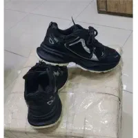 کفش اسپرت شیک درحد نو