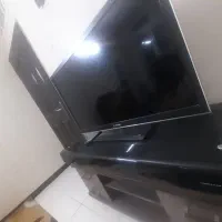 تلویزیون ۴۲ اینچ