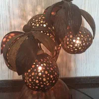 تعدادی دکوری چوبی