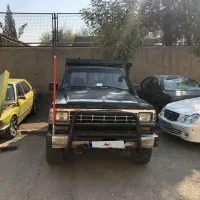 پاترول سافاری مدل ۸۲