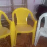 صندلی پلاستیکی