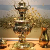 سماور برنجی ۳ لیتری آکبند