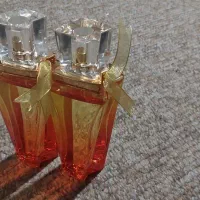 عطر خوشبو و معطر ،