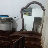 فروش آینه کمد و پا تختی ها