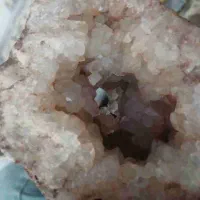 سنگ آمیتیست