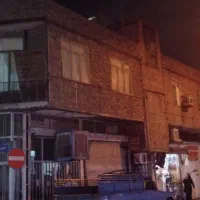 ملک با مغازه