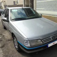 پژو ۴۰۵ نقره ای