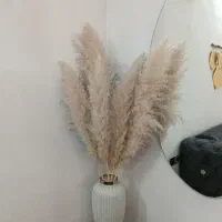 گل و گلدان کرمی