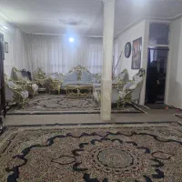 ویلایی دربست دانش اموزدونیم طبقه