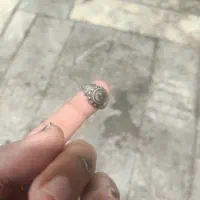انگشتر عقیق س پوست