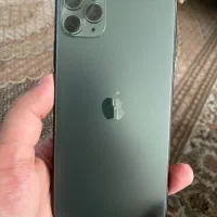 ایفون ۱۱مکث