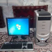 کامپیوتر رومیزی